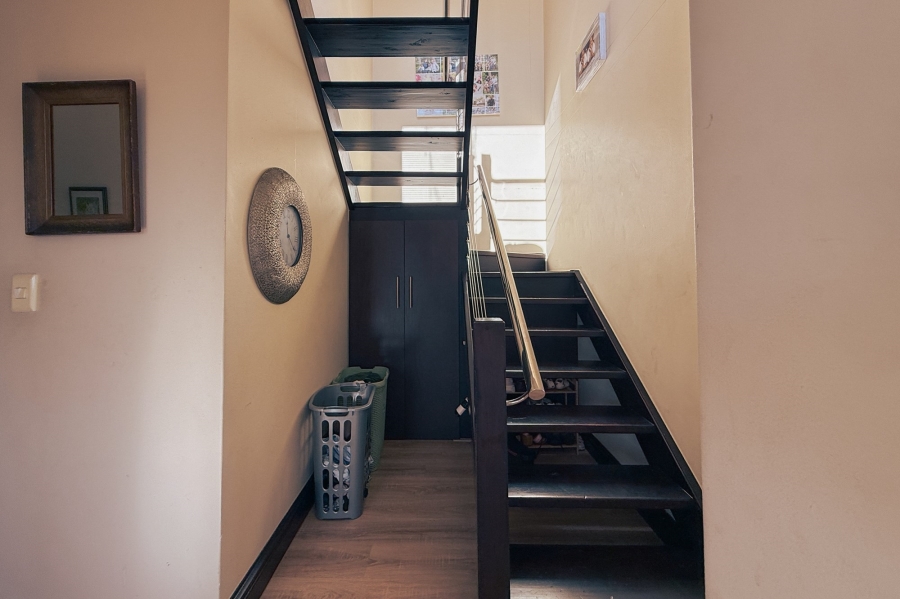 3 Bedroom Property for Sale in Waves Edge Western Cape